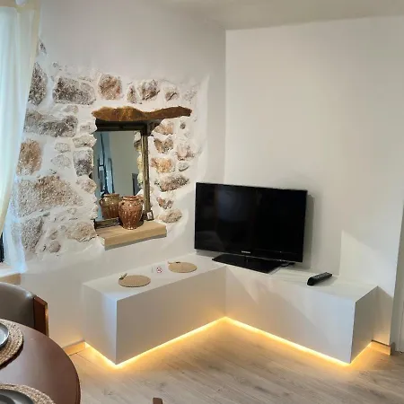 Agali Luxury Feriehus *