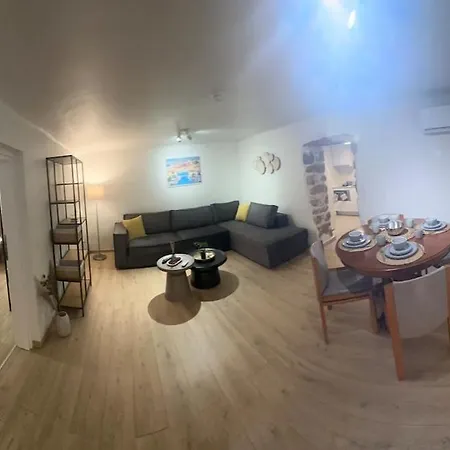 Agali Luxury Сasa de vacaciones Khamilon
