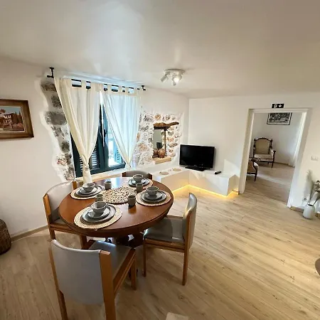 Nyaraló Agali Luxury Home