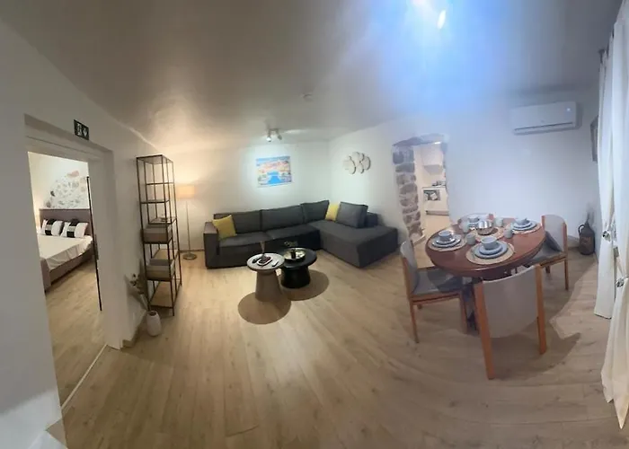 Agali Luxury Home Nyaraló Chamilon