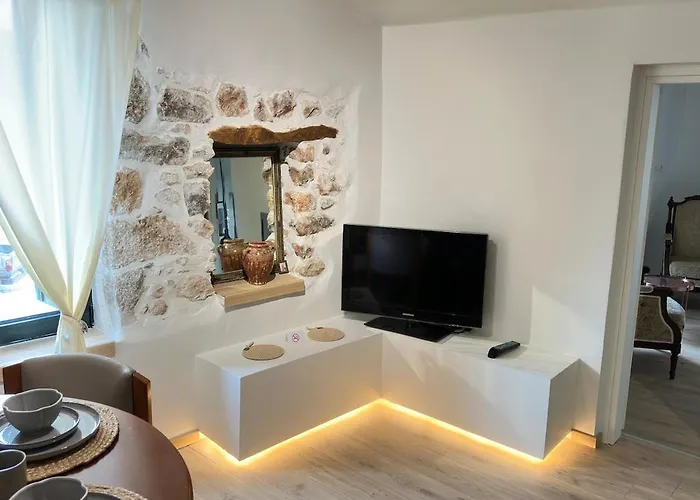 Agali Luxury Home Nyaraló *