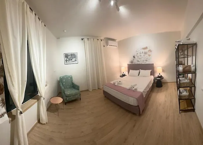 Agali Luxury Home Nyaraló *