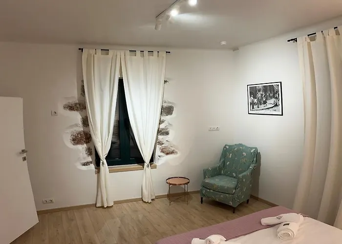 Agali Luxury Home Chamilon